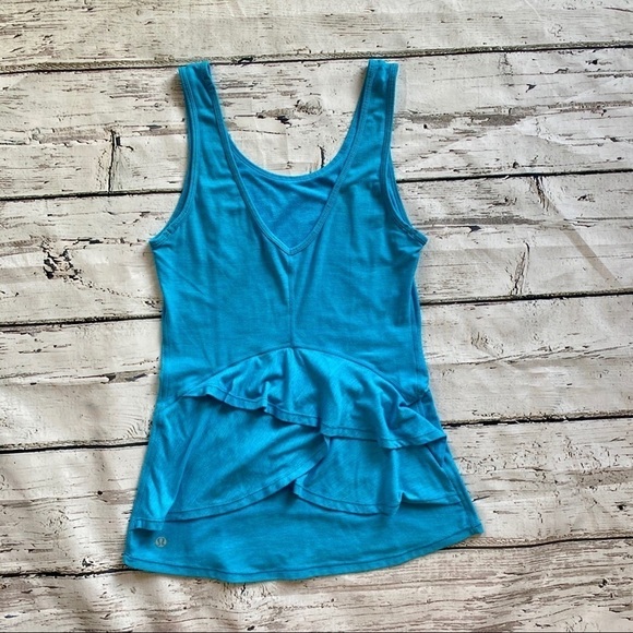 Lululemon Ruffle Back blue top - Picture 3 of 5